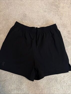On Running Focus Black Athletic Shorts